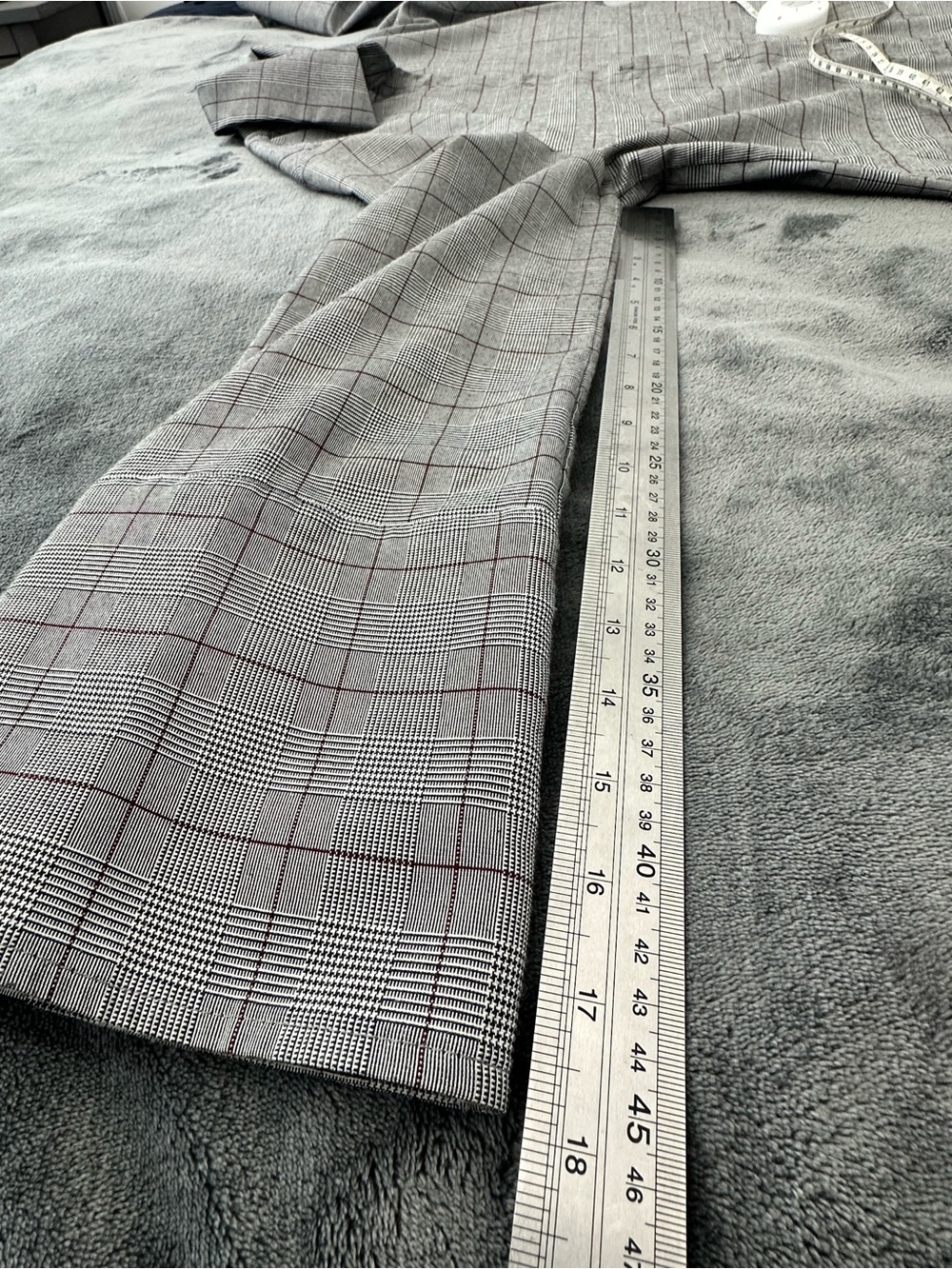 New Revival Women’s Oversized Plaid Belted Button Down Shirt Gray Size M - Picture 8 of 16